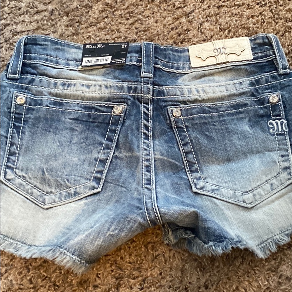 NWT MISS ME SHORTS SIZE 27